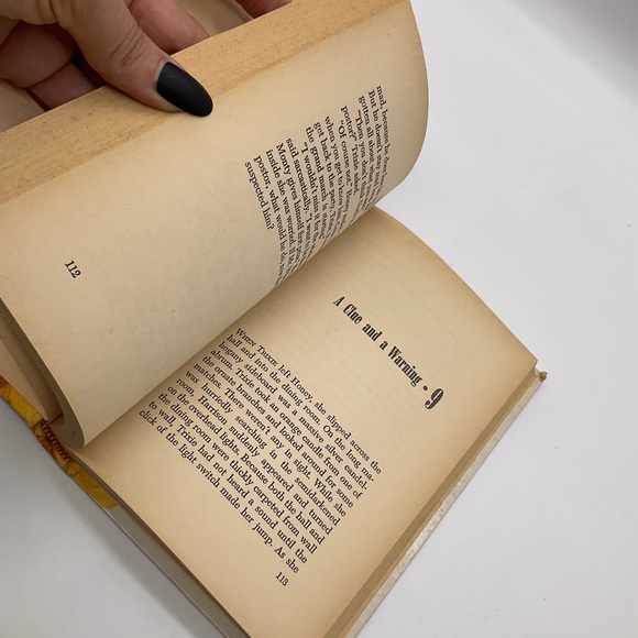 TRIXIE BELDEN HARDCOVER MYSTERIOUS VISITOR - Picture 9 of 10